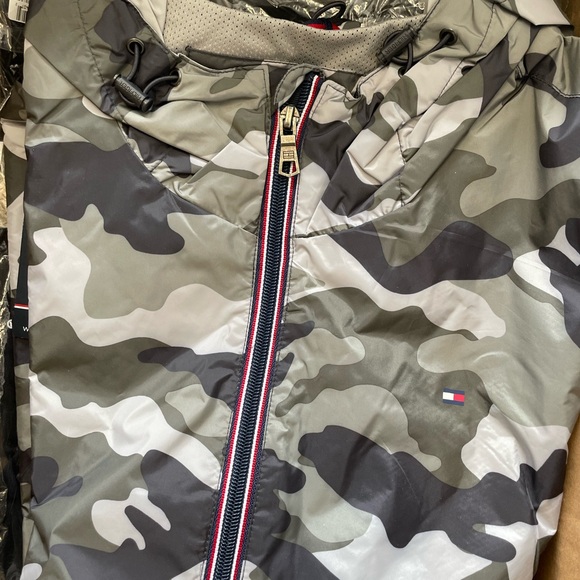 Tommy Hilfiger Camouflage Jacket - Picture 1 of 4